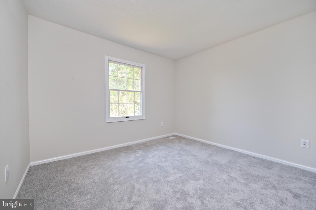 6426 KINGS LANDING ROAD
