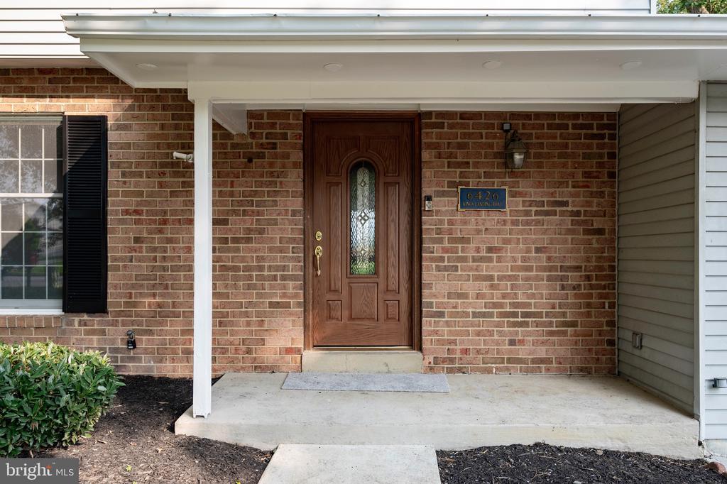 6426 KINGS LANDING ROAD