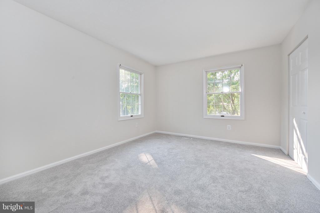 6426 KINGS LANDING ROAD