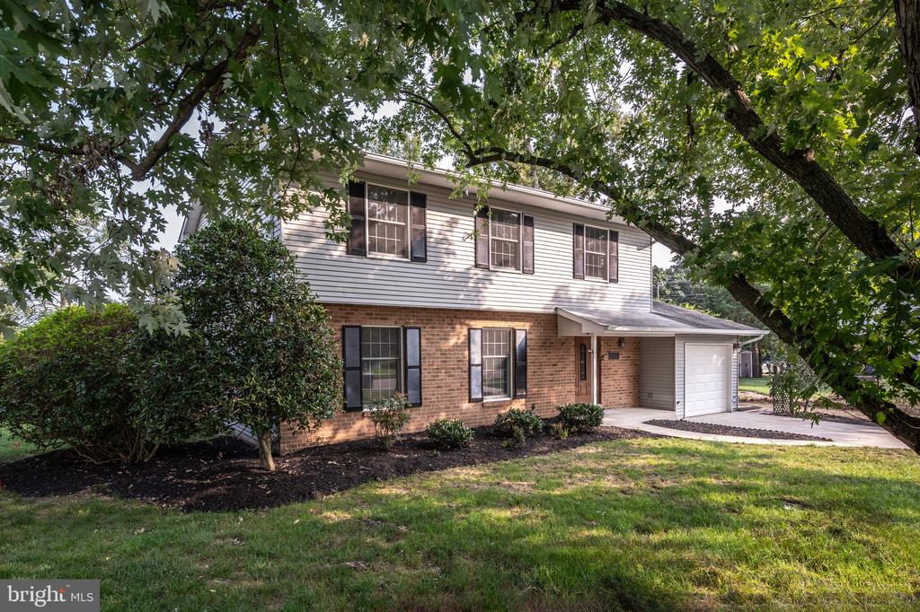 6426 KINGS LANDING ROAD