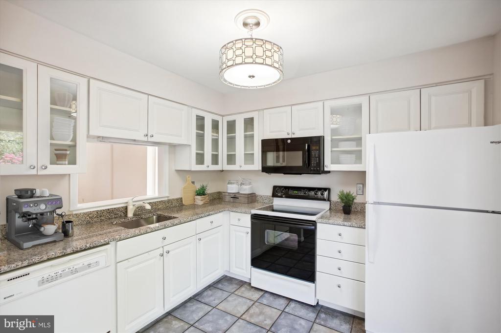 6512 BRICK HEARTH COURT