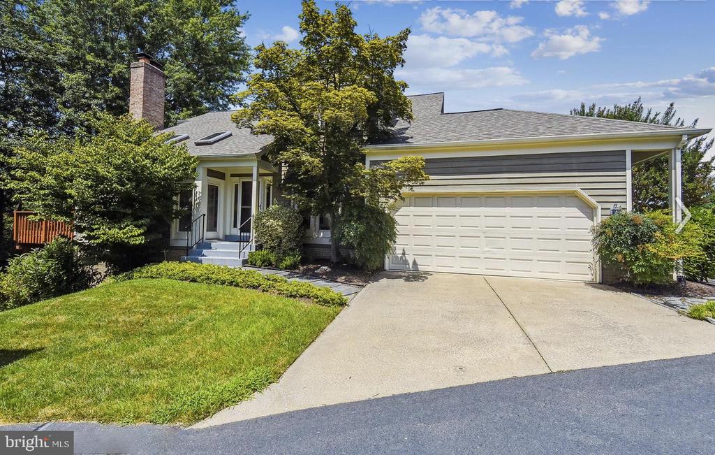 3108 CASTLETON CT,FAIRFAX