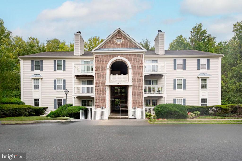 8600 SHADWELL DRIVE 5