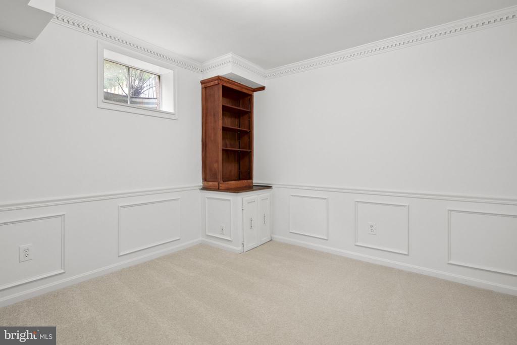 9303 OLD MANSION ROAD