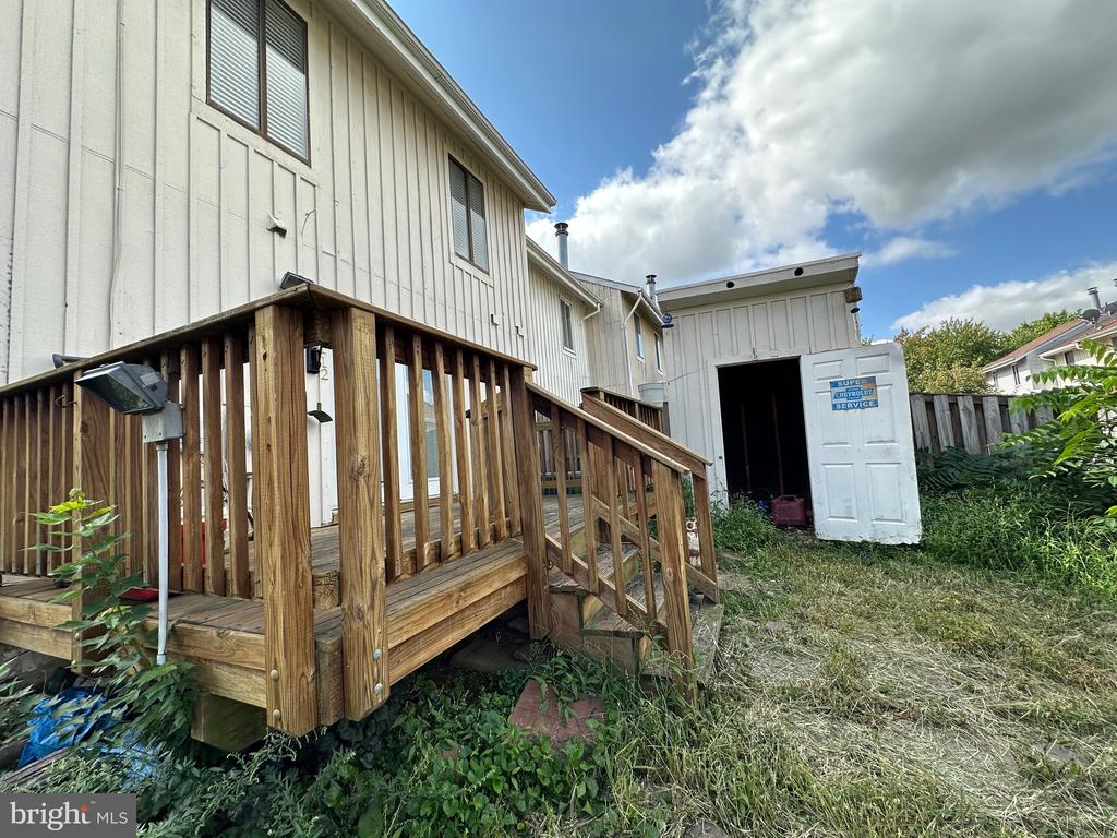 2112 BERGER PLACE