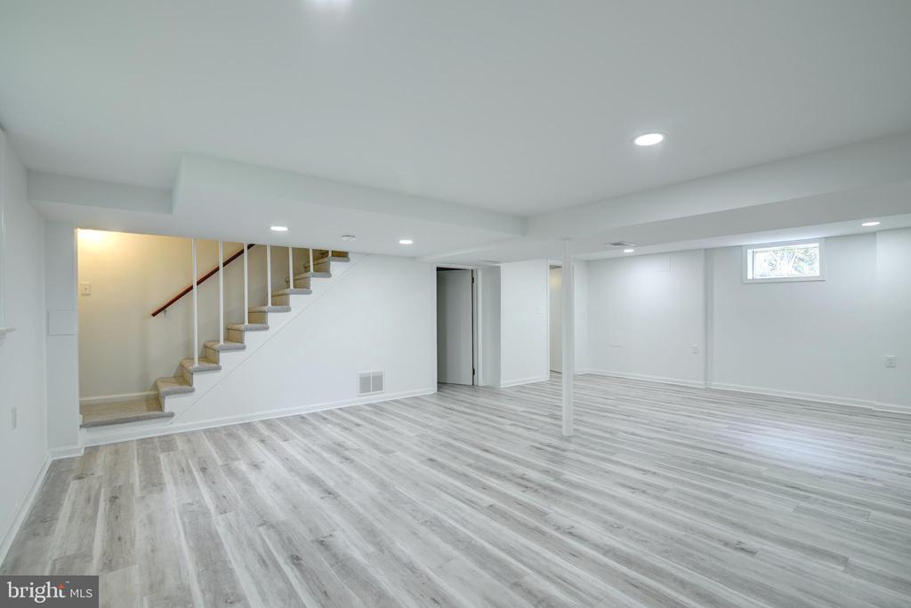 7317 MASONVILLE DRIVE