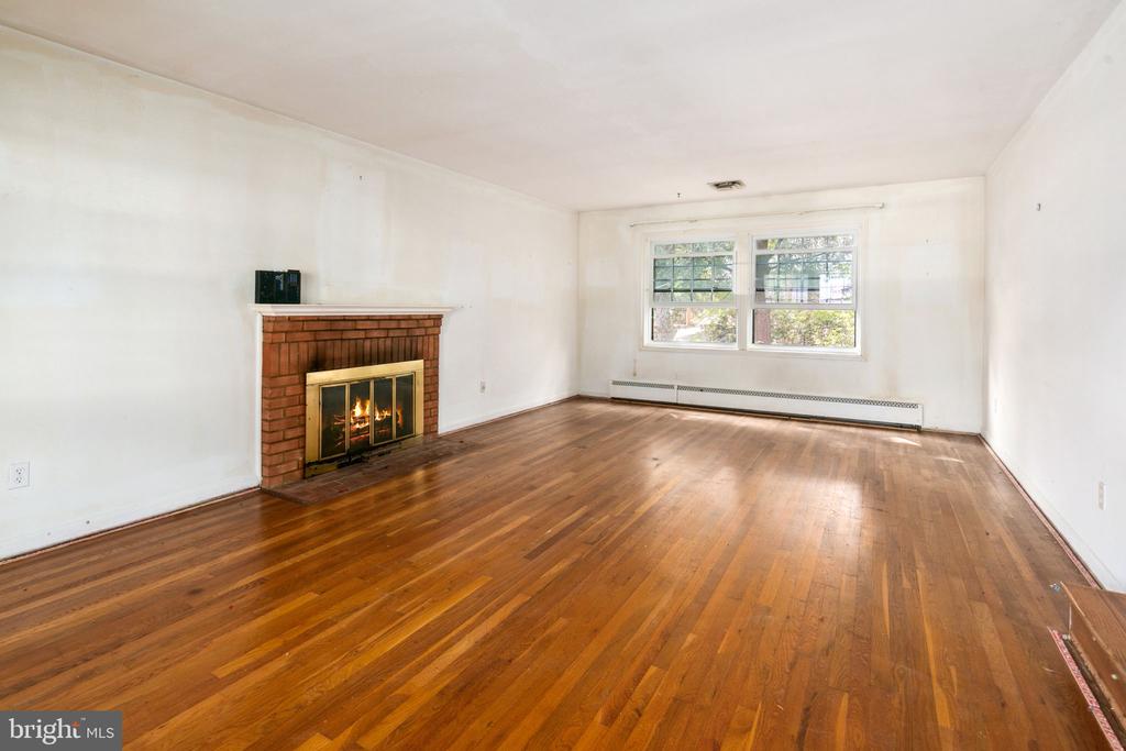 8335 WAGON WHEEL ROAD