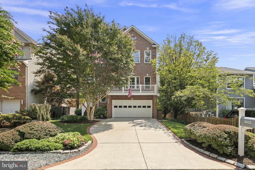 6422 WOOD HAVEN ROAD