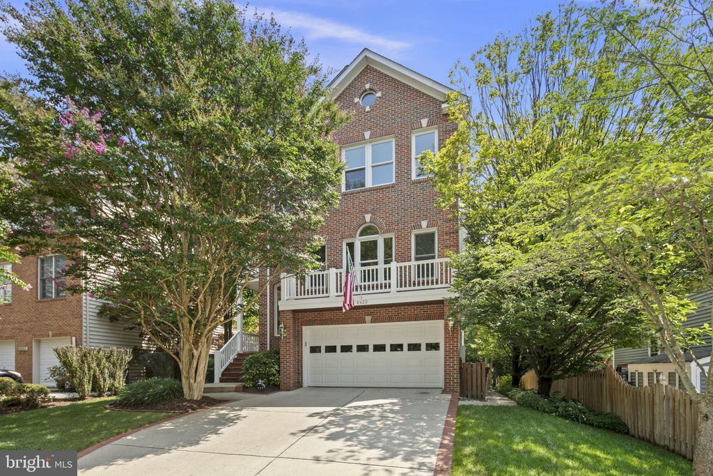 6422 WOOD HAVEN ROAD