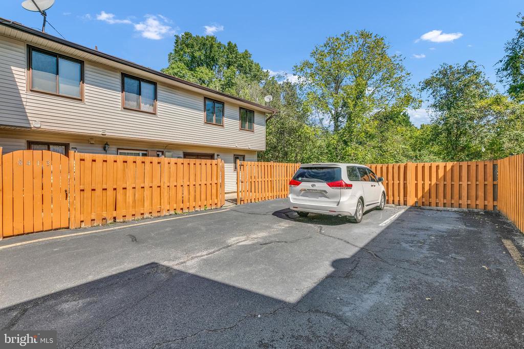 8415 ORINDA COURT 272