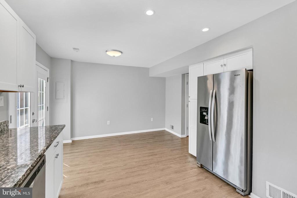 8415 ORINDA COURT 272