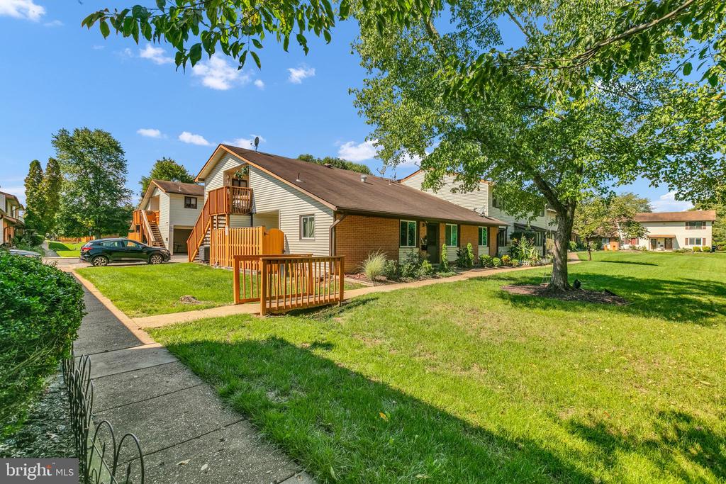 8415 ORINDA COURT 272