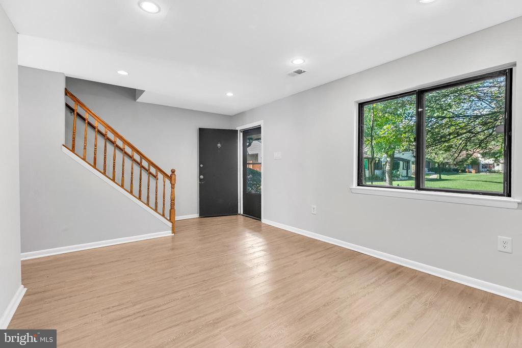 8415 ORINDA COURT 272