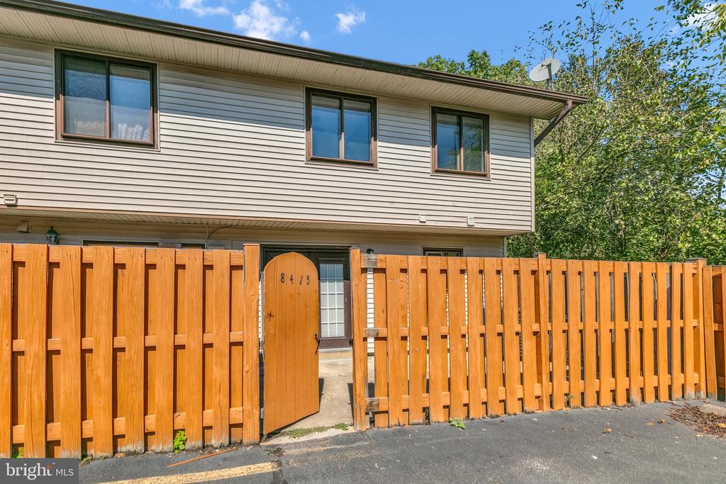 8415 ORINDA COURT 272