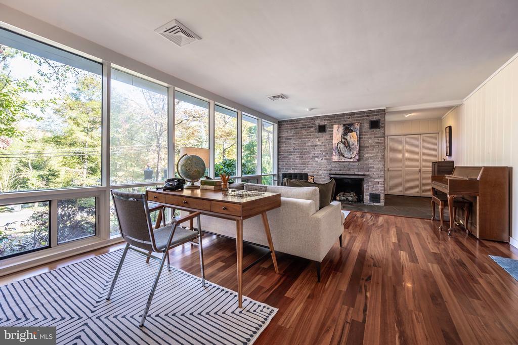 7214 BEECHWOOD ROAD