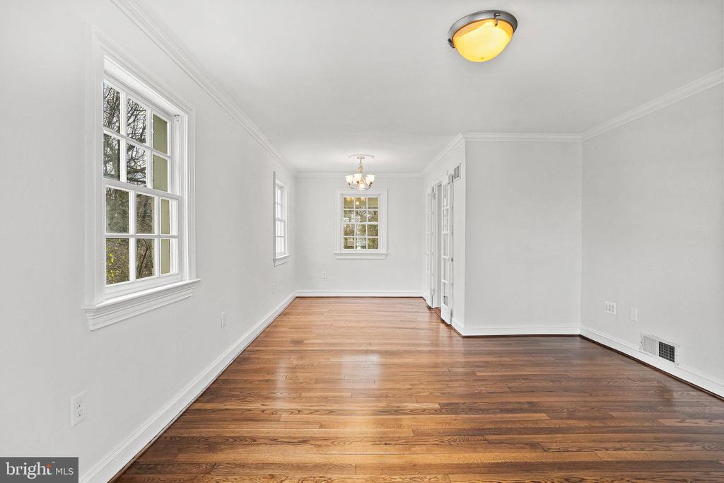 2021 ARLINGTON TERRACE