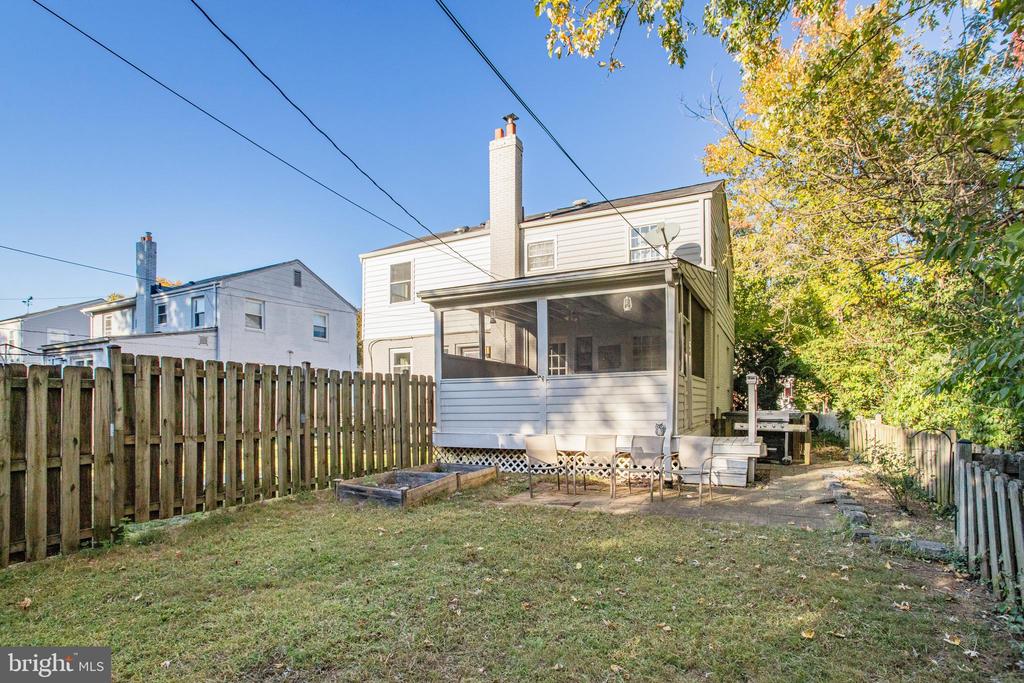 2021 ARLINGTON TERRACE