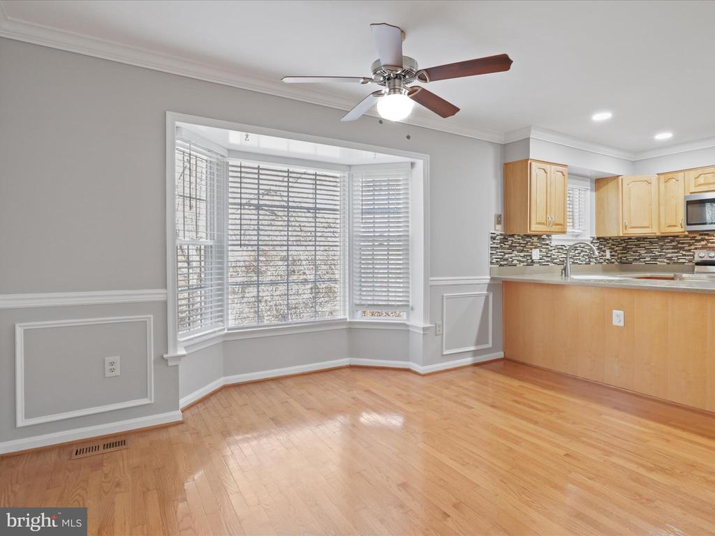 9044 ROSEWALL COURT