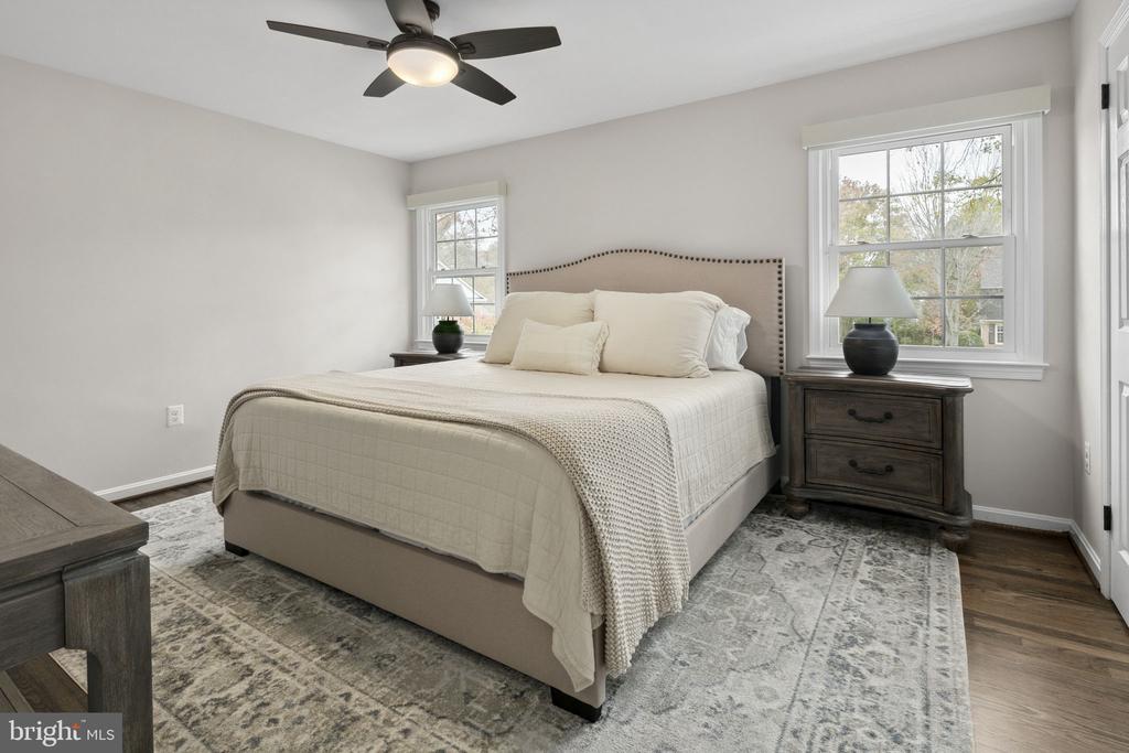 3702 CARRIAGE HOUSE COURT