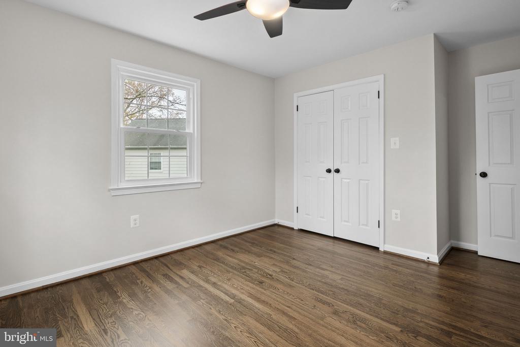 3702 CARRIAGE HOUSE COURT