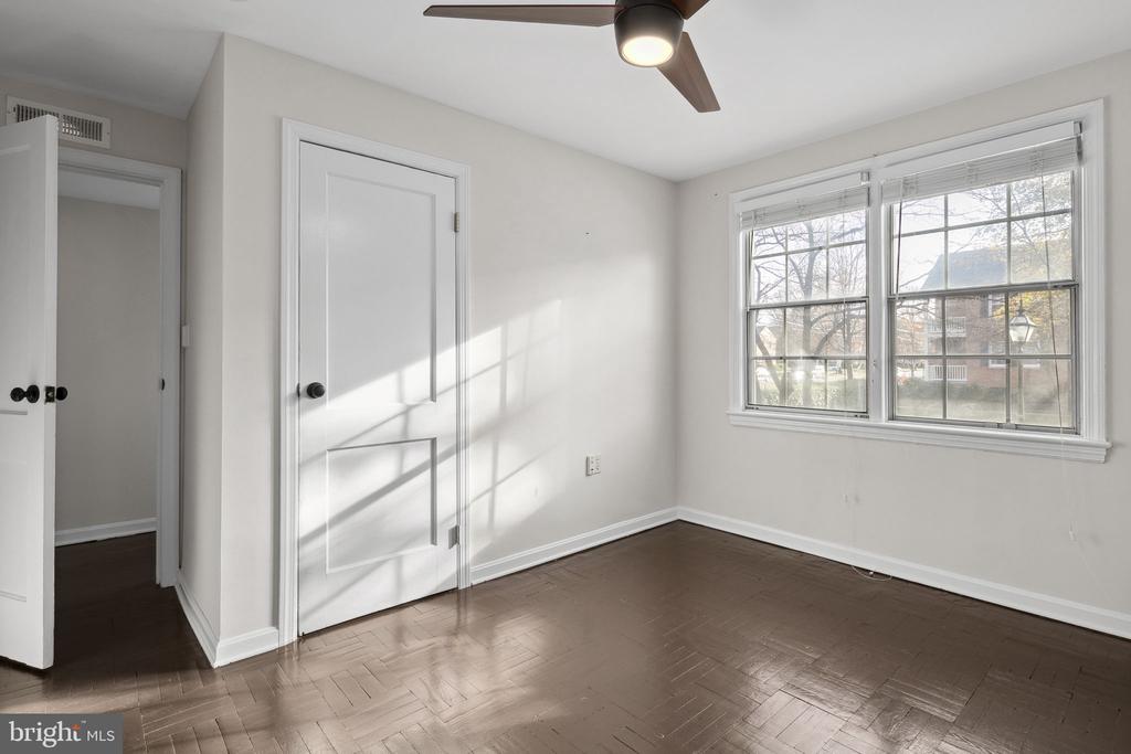 6500 POTOMAC AVENUE A1