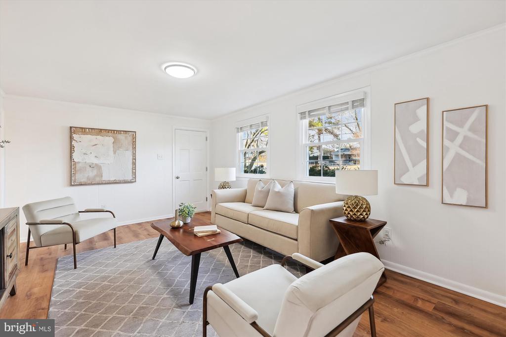 4801 EATON PLACE