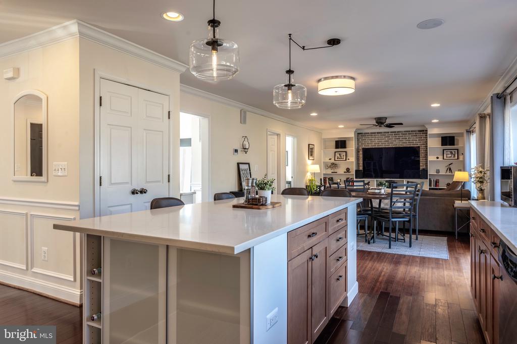 2104 SHIVER DRIVE