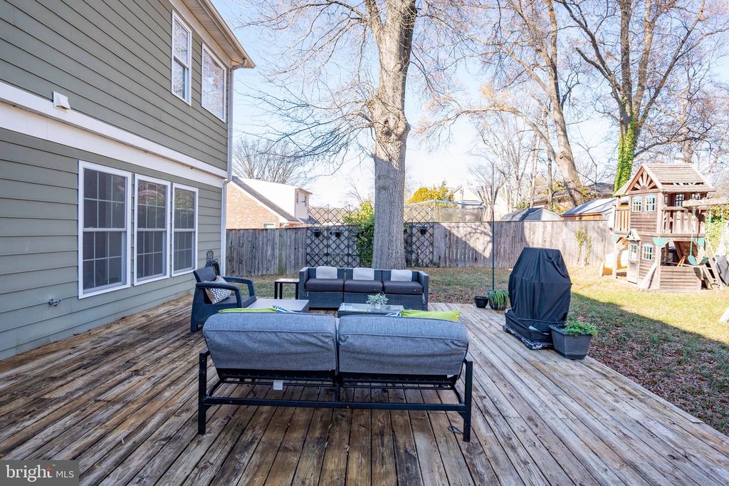 2104 SHIVER DRIVE