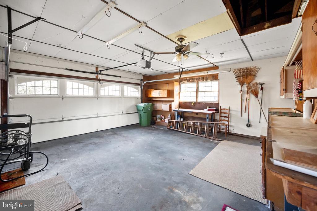 9232 FOREST HAVEN DRIVE