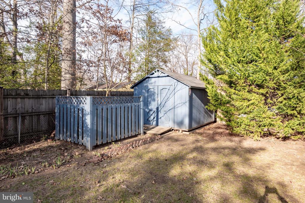 9232 FOREST HAVEN DRIVE