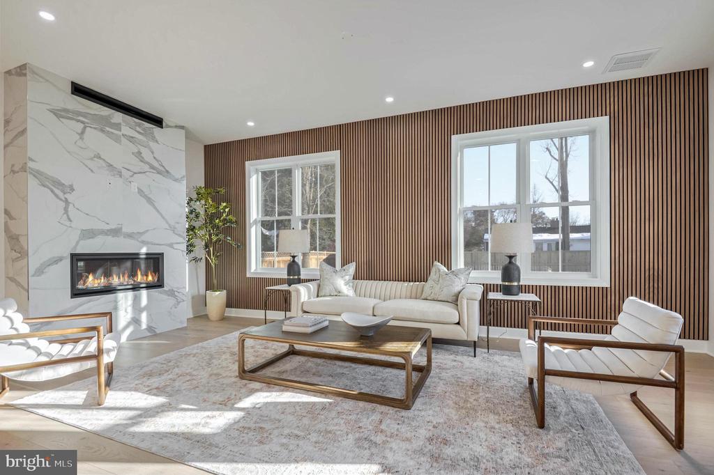 1809 SHENANDOAH ROAD