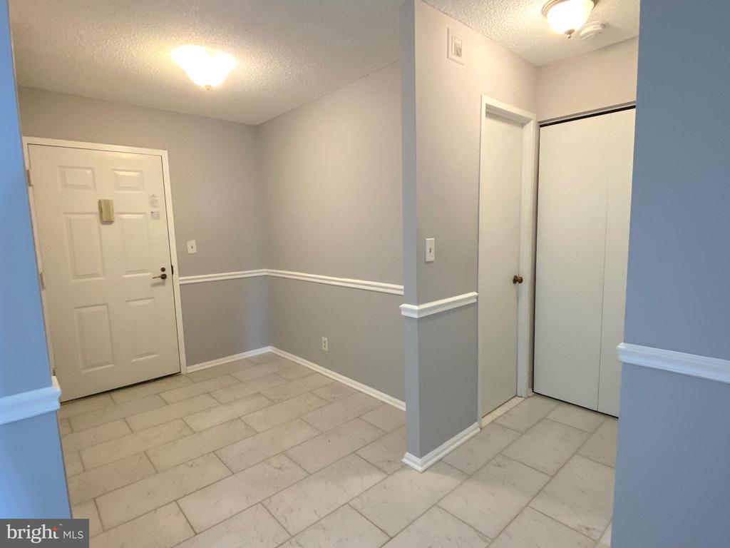 5902 MOUNT EAGLE DRIVE 1102