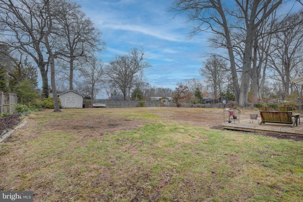 3131 WOODLAND LANE