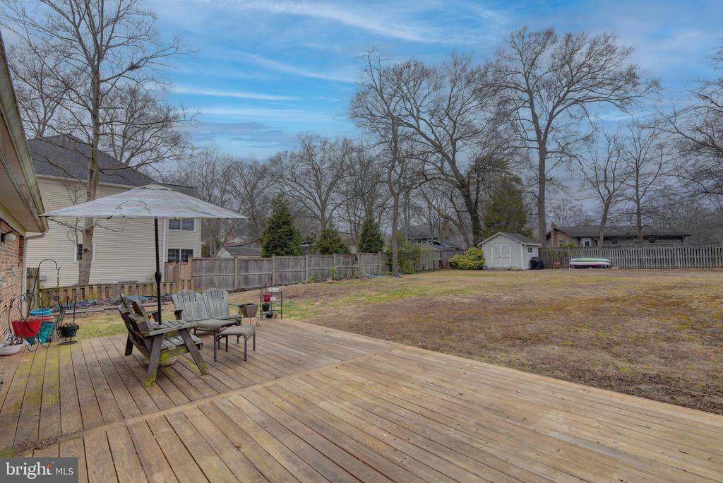 3131 WOODLAND LANE