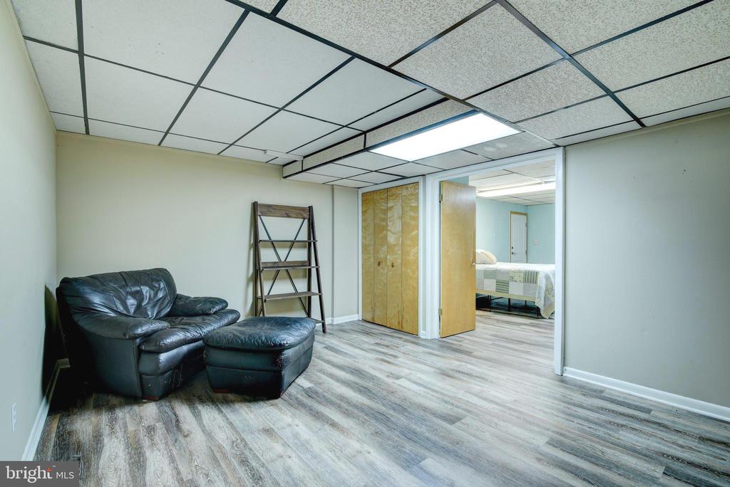 3131 WOODLAND LANE