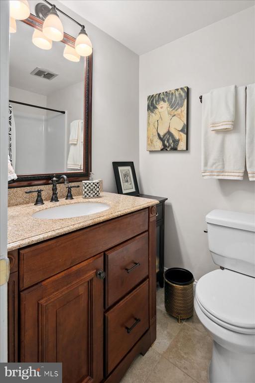 6323 OLDE TOWNE COURT