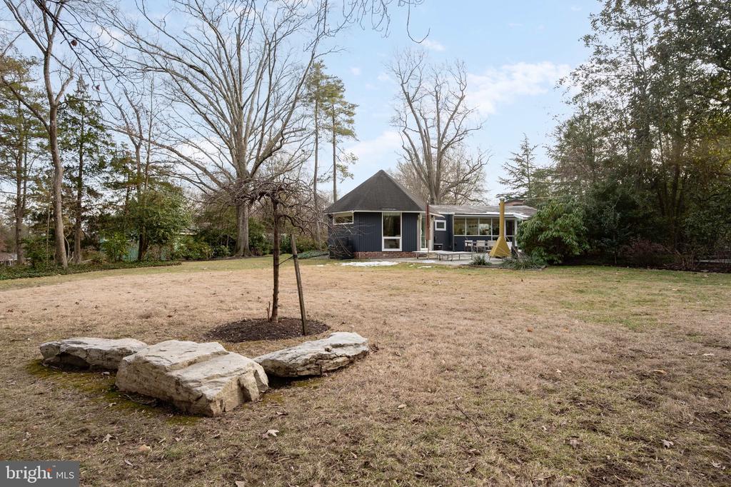 2202 POPKINS LANE