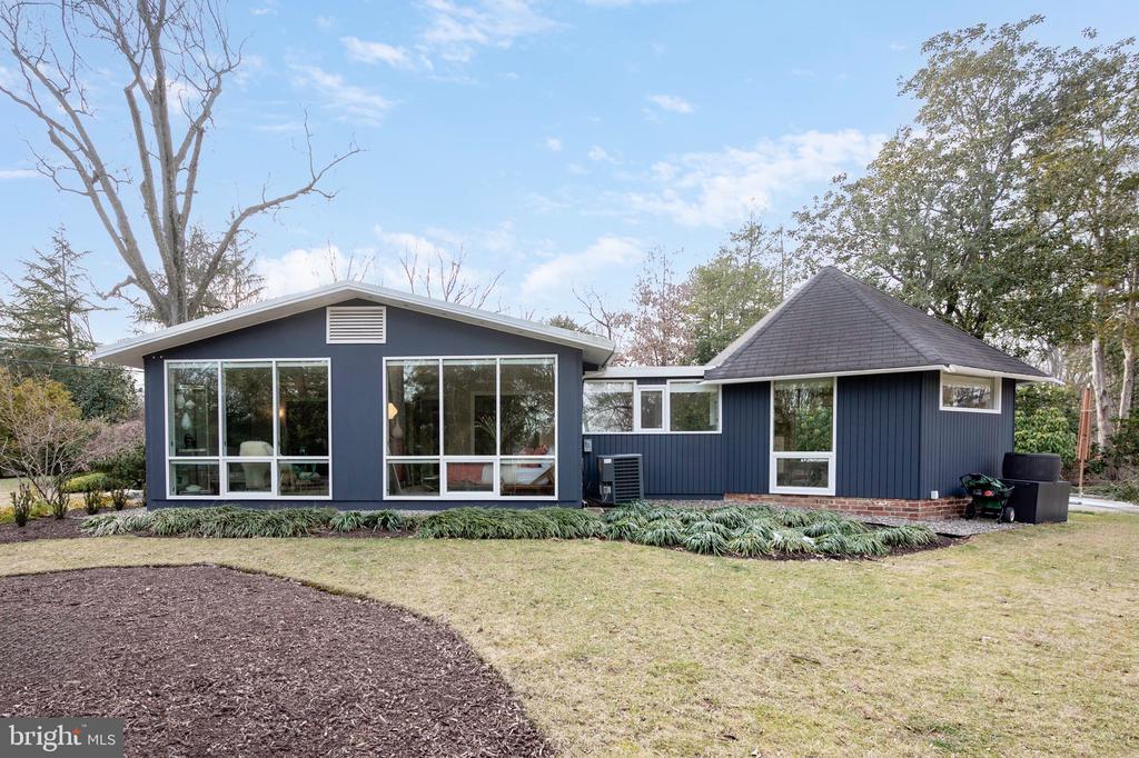 2202 POPKINS LANE