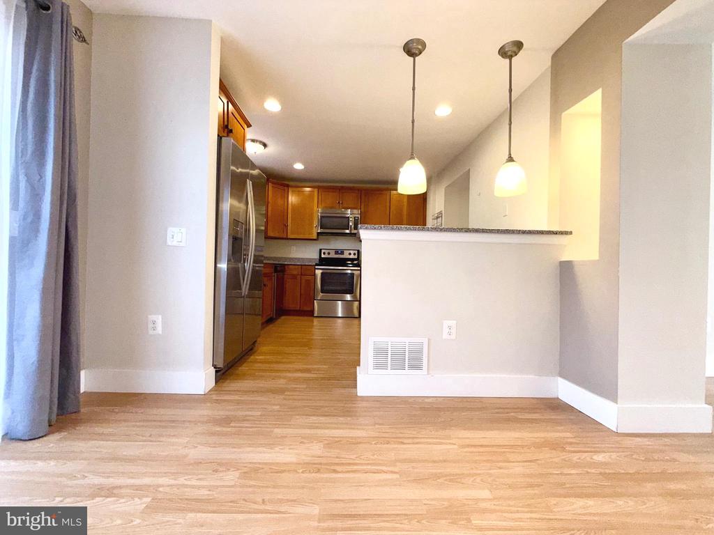 5817 WOOD POPPY COURT