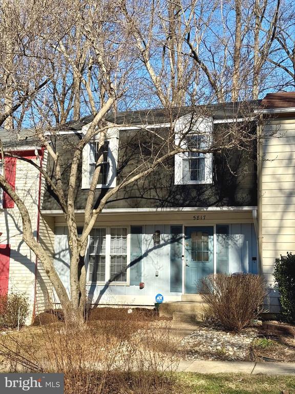 5817 WOOD POPPY COURT