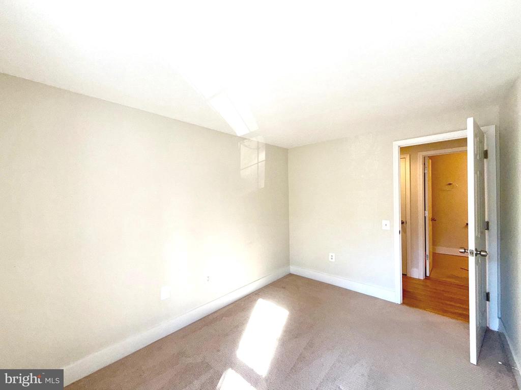 5817 WOOD POPPY COURT