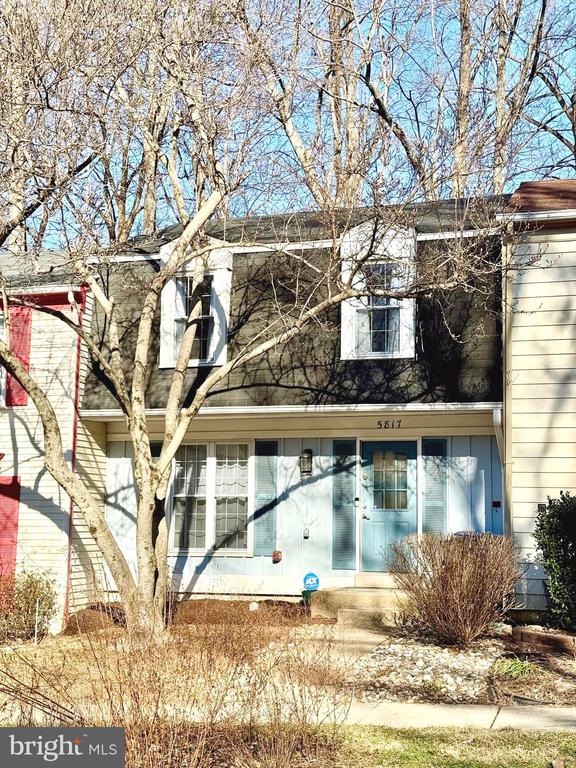 5817 WOOD POPPY COURT