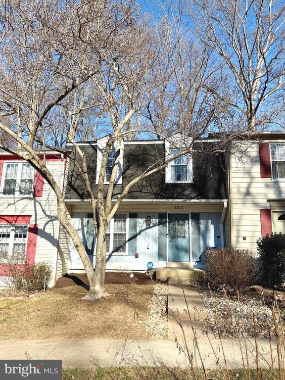 5817 WOOD POPPY COURT