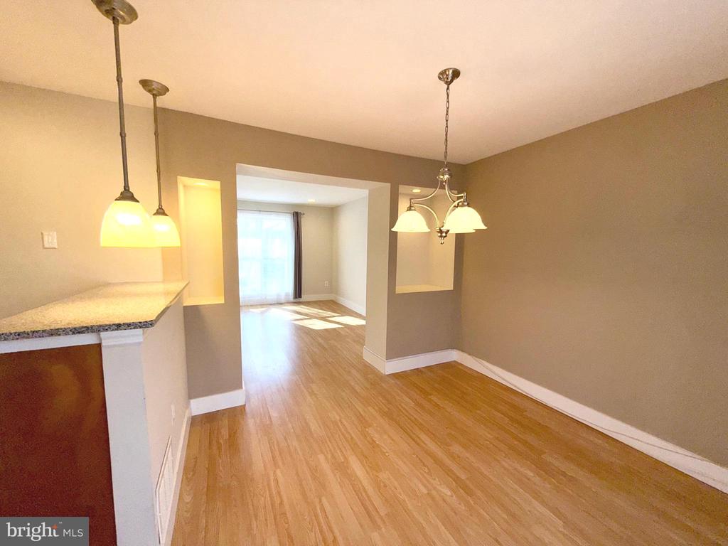 5817 WOOD POPPY COURT
