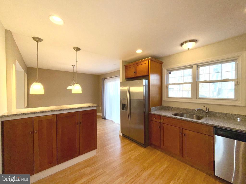 5817 WOOD POPPY COURT
