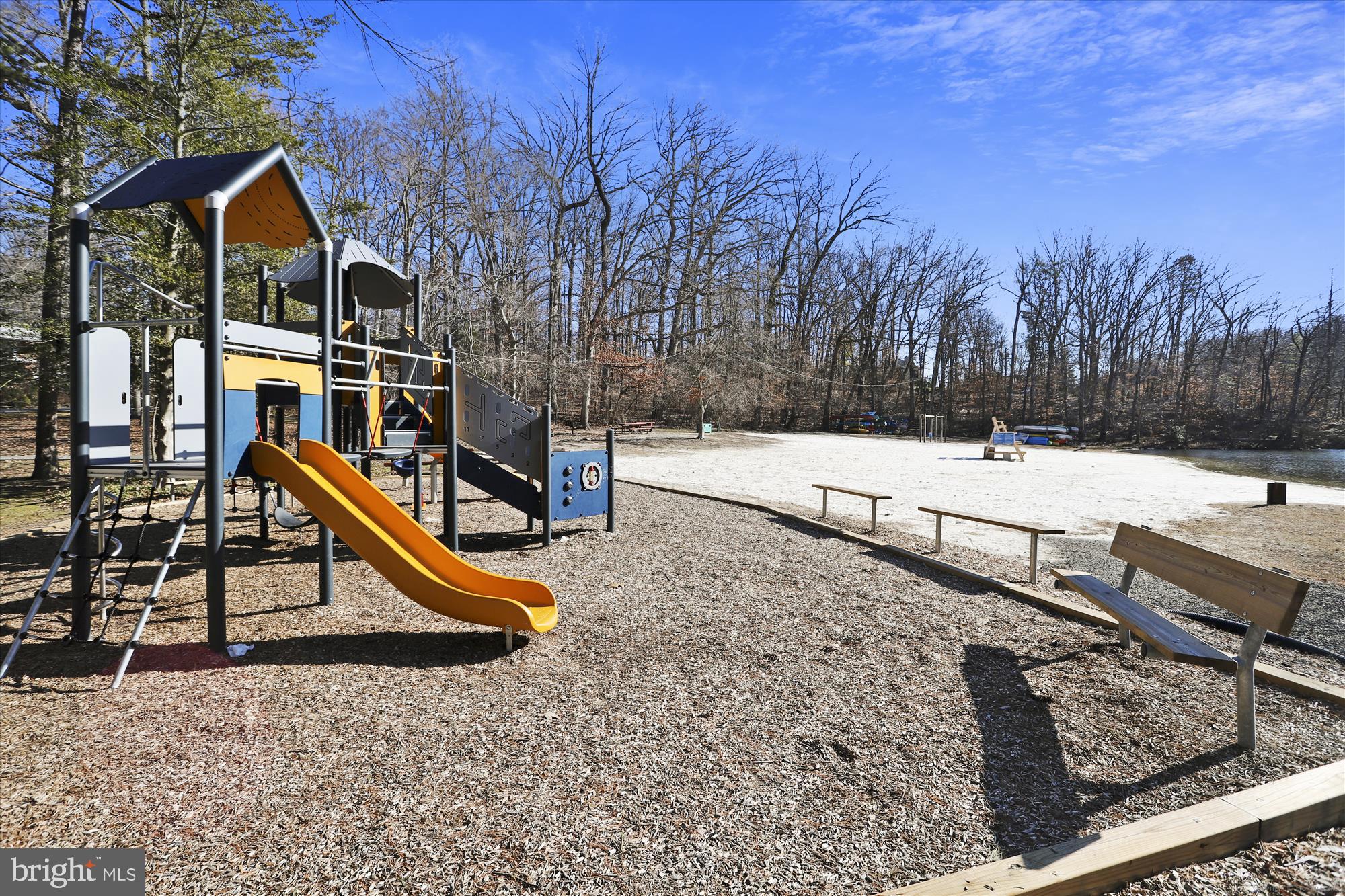 3800 POWELL LN #525