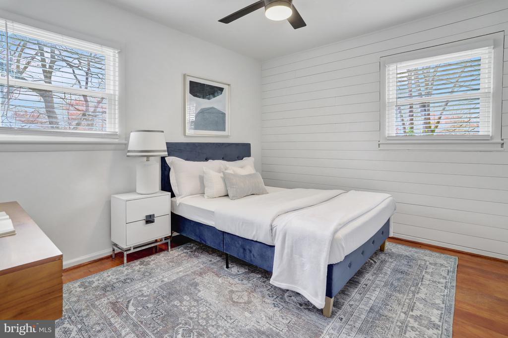 8512 WAGON WHEEL ROAD