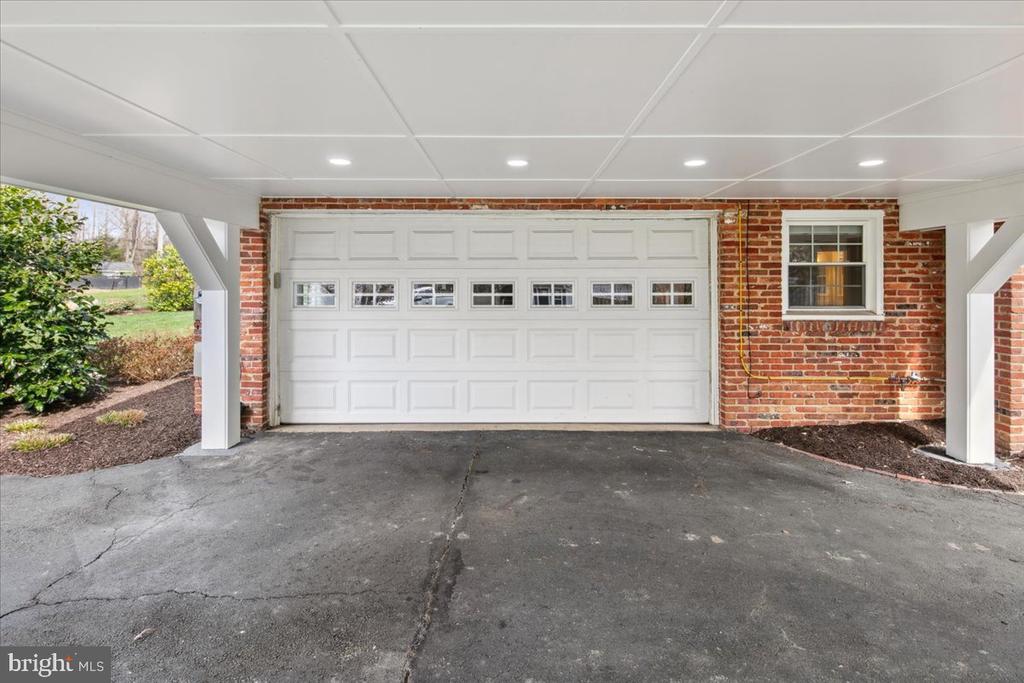 3801 DENSMORE COURT