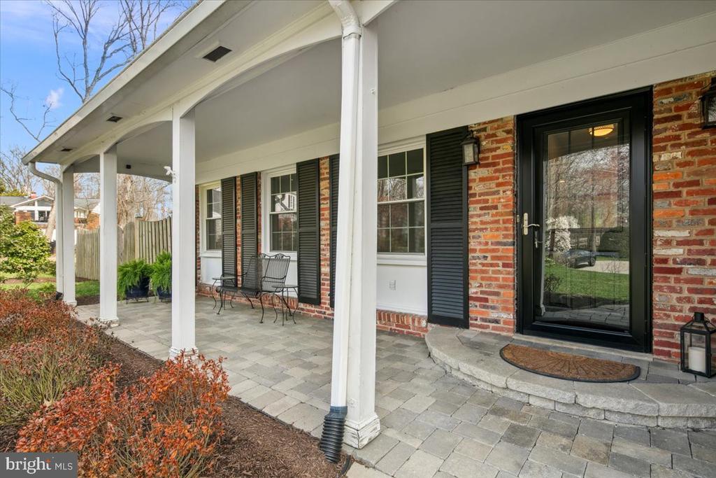 3801 DENSMORE COURT