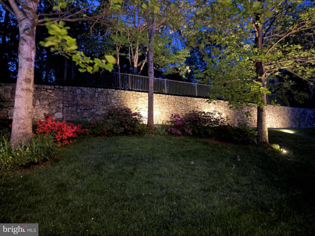 8043 WINSTEAD MANOR LANE
